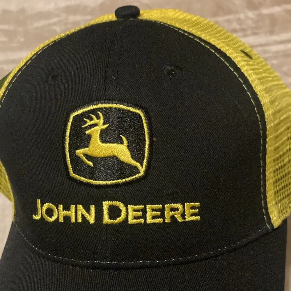 John Deere Black Yellow Hat
